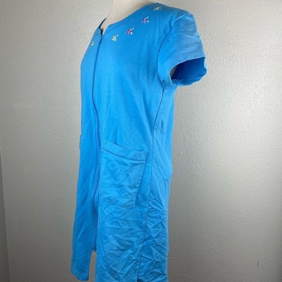 Passports Full Zip Shower/Pool Robe Size M EUC - Picture 5 of 8